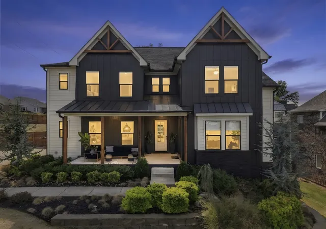 Photo 1 of Single family home for sale at 1006 Cabell Dr, Franklin, TN 37064 | MLS# 3598994 | Listing updated on 2026-09-24