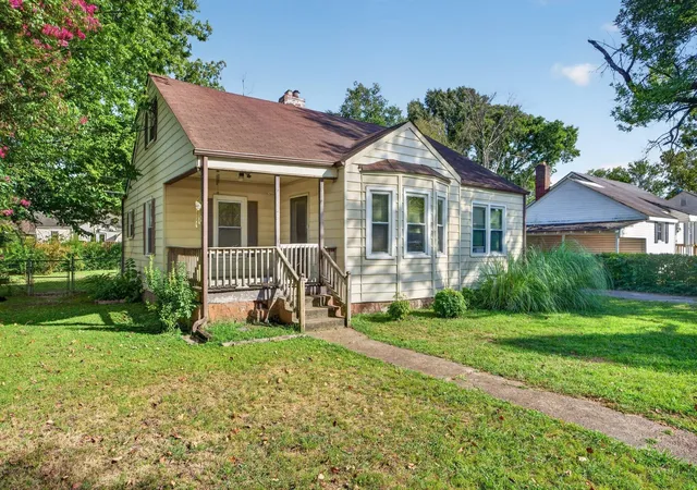 Photo 2 of Single family home for sale at 587 Wando Dr, Chattanooga, TN 37412 | MLS# 3592637 | Listing updated on 2026-09-15