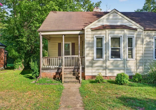 Photo 3 of Single family home for sale at 587 Wando Dr, Chattanooga, TN 37412 | MLS# 3592637 | Listing updated on 2026-09-15