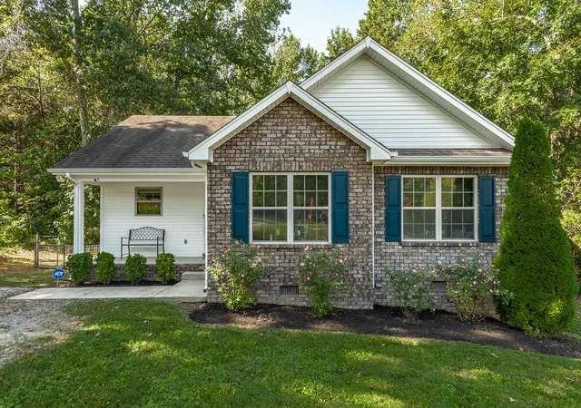 Photo 1 of Single family home for sale at 1028 Chris Dr, Portland, TN 37148 | MLS# 3596208 | Listing updated on 2026-09-19