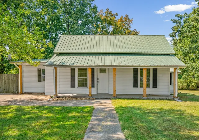 Photo 2 of Sale Pending at 5368 Louise Rd, Cumberland Furnace, TN 37051 | MLS# 3592657 | Listing updated on 2026-09-21