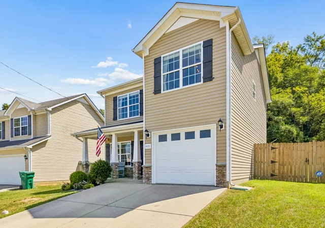 Photo 3 of Single family home for sale at 9225 Thomason Trl, Antioch, TN 37013 | MLS# 3594177 | Listing updated on 2026-09-28