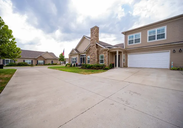 Photo 3 of Townhouse for sale at 2342 Stonecenter Ln, Murfreesboro, TN 37128 | MLS# 3592684 | Listing updated on 2026-09-24