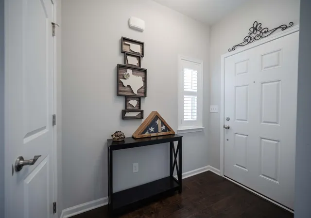 Photo 4 of Townhouse for sale at 2342 Stonecenter Ln, Murfreesboro, TN 37128 | MLS# 3592684 | Listing updated on 2026-09-24