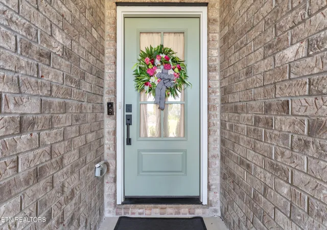 Photo 2 of Single family home for sale at 510 Sugar Maple Tr, Lenoir City, TN 37771 | MLS# 3592665 | Listing updated on 2026-09-30
