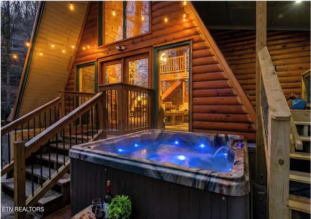 Photo 4 of Single family home for sale at 734 Heiden Dr, Gatlinburg, TN 37738 | MLS# 3592790 | Listing updated on 2026-09-16