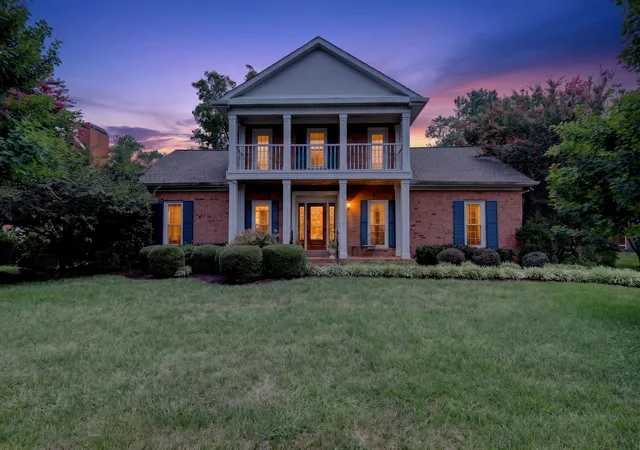 Photo 3 of Single family home for sale at 6040 Manor Pl, Brentwood, TN 37027 | MLS# 3602913 | Listing updated on 2026-10-04