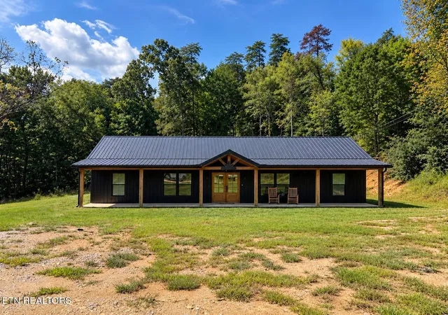 Photo 1 of Single family home for sale at 7317 Draeger Rd, Knoxville, TN 37920 | MLS# 3592841 | Listing updated on 2026-10-09