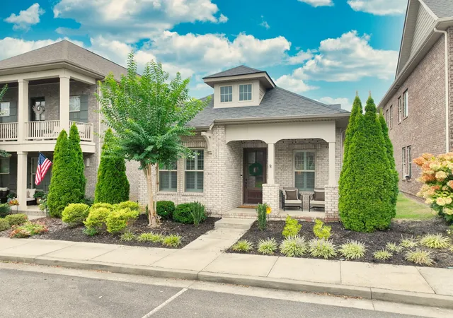 Single family home for sale at 115 Benjamin Ln, Hendersonville, TN 37075 | MLS# 3621031