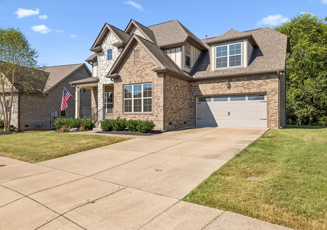 Photo 4 of Single family home for sale at 3043 Dogwood Trl, Spring Hill, TN 37174 | MLS# 3593248 | Listing updated on 2026-09-21