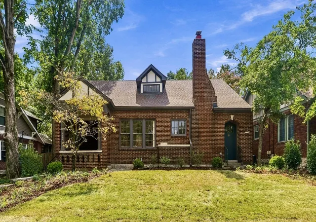 Single family home for sale at 1405 Clayton Ave, Nashville, TN 37212 | MLS# 3594091