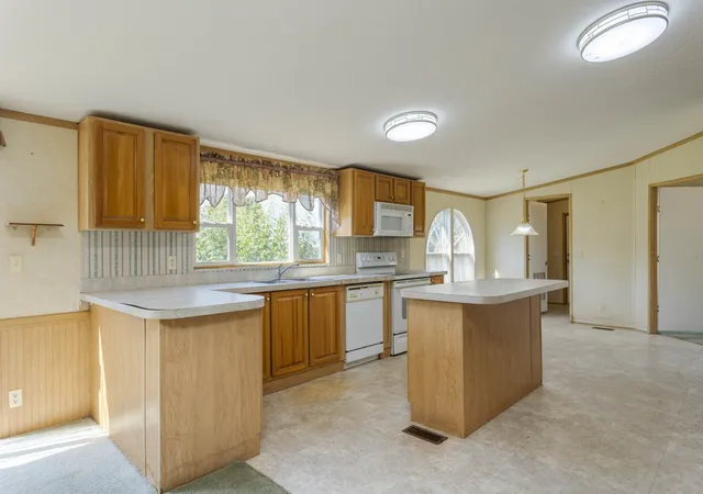 Photo 3 of Manufactured home for sale at 685 Rigsby Rd, Dayton, TN 37321 | MLS# 3592911 | Listing updated on 2026-09-30