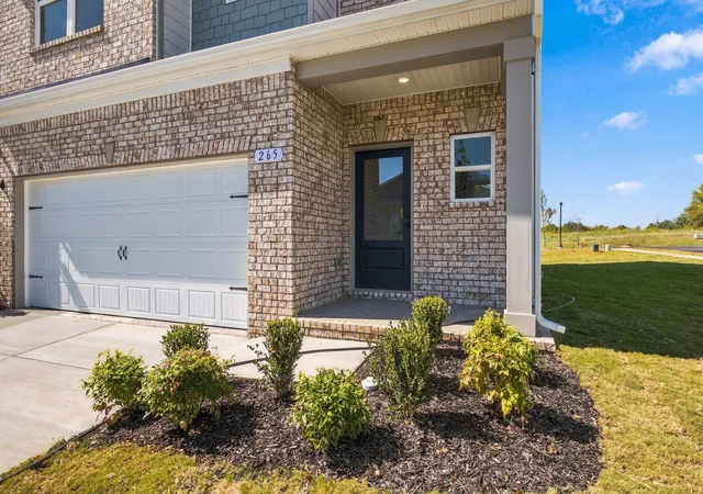 Photo 3 of Single family home for sale at 265 Summerlin Dr, Gallatin, TN 37066 | MLS# 3592899 | Listing updated on 2026-10-07