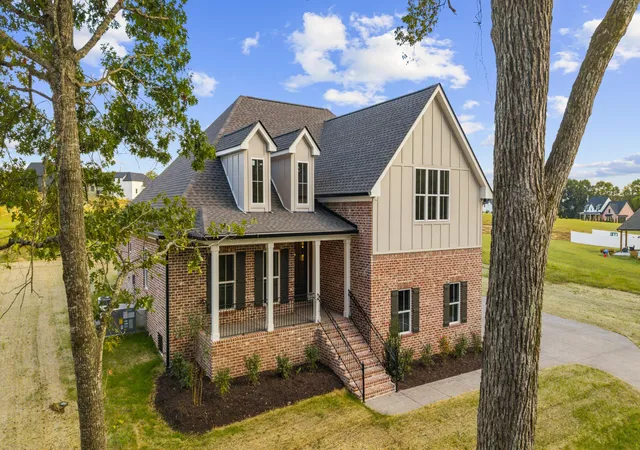 Photo 2 of Single family home for sale at 1605 Sulphur College Rd #5, Hartsville, TN 37074 | MLS# 3598526 | Listing updated on 2026-09-24