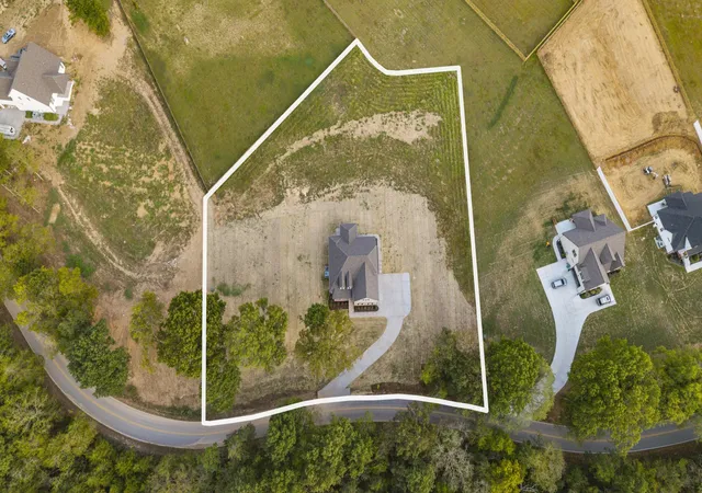 Photo 3 of Single family home for sale at 1605 Sulphur College Rd #5, Hartsville, TN 37074 | MLS# 3598526 | Listing updated on 2026-09-24
