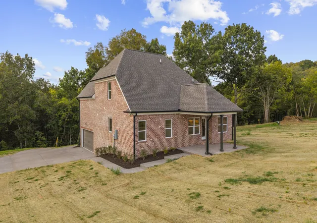 Photo 3 of Single family home for sale at 1605 Sulphur College Rd #5, Hartsville, TN 37074 | MLS# 3598526 | Listing updated on 2026-09-24