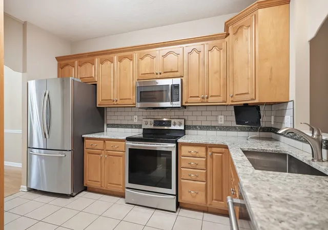 Photo 3 of Townhouse for sale at 2529 Keegan Dr, Murfreesboro, TN 37130 | MLS# 3598308 | Listing updated on 2026-09-26