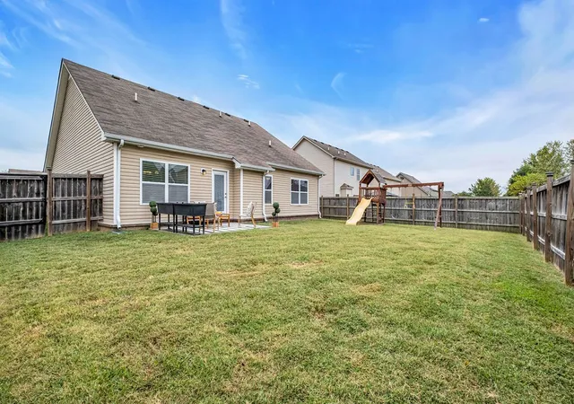 Photo 2 of Single family home for sale at 4002 Lexie Ln, Spring Hill, TN 37174 | MLS# 3599093 | Listing updated on 2026-10-22