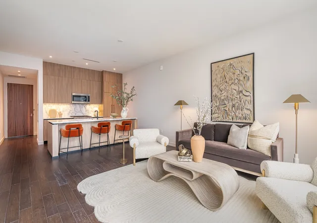 Photo 3 of Condo for sale at 160 2nd Avenue S #1904, Nashville, TN 37201 | MLS# 3597487 | Listing updated on 2026-09-22