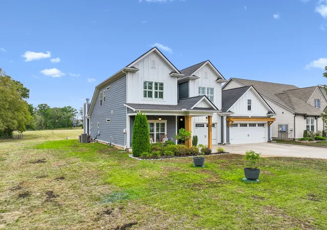 Photo 3 of Single family home for sale at 6533 Rusty Blackbird Ct, Murfreesboro, TN 37128 | MLS# 3598781 | Listing updated on 2026-09-24