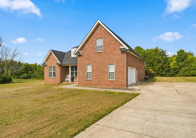 Photo 3 of Single family home for sale at 10087 Mckee Rd, Lascassas, TN 37085 | MLS# 3593275 | Listing updated on 2026-09-22