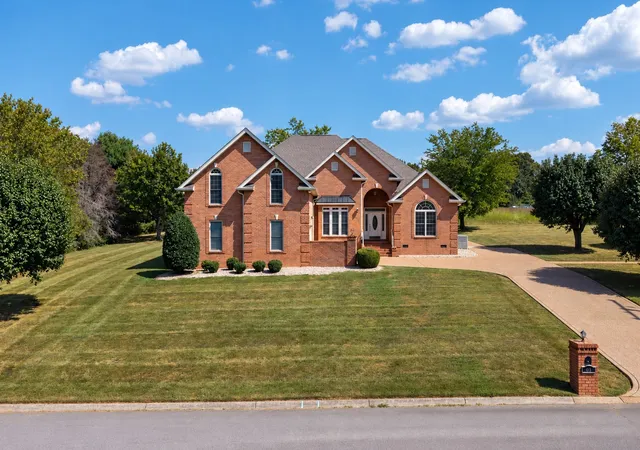 Photo 1 of Single family home for sale at 1019 Fairways Dr, Greenbrier, TN 37073 | MLS# 3593785 | Listing updated on 2026-10-26