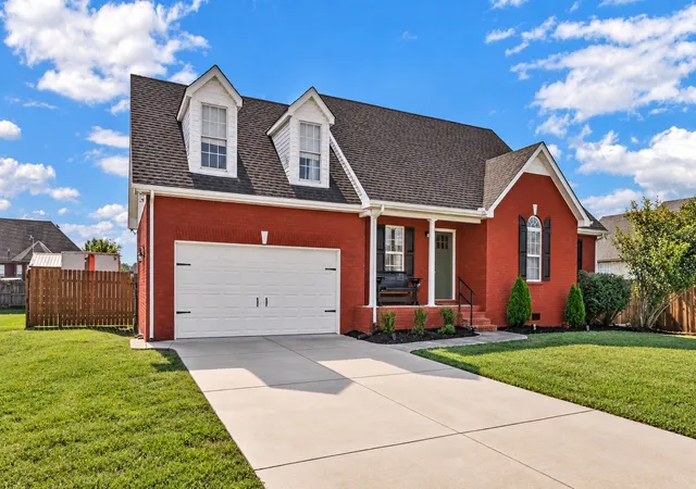 Photo 2 of Single family home for sale at 551 Faxon Ct, Murfreesboro, TN 37128 | MLS# 3627517 | Listing updated on 2026-10-27