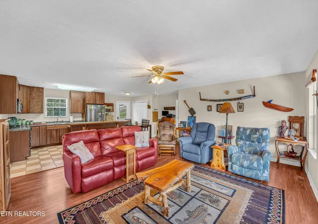 Photo 4 of Single family home for sale at 2255 Red Bank Rd, Sevierville, TN 37876 | MLS# 3593065 | Listing updated on 2026-09-21