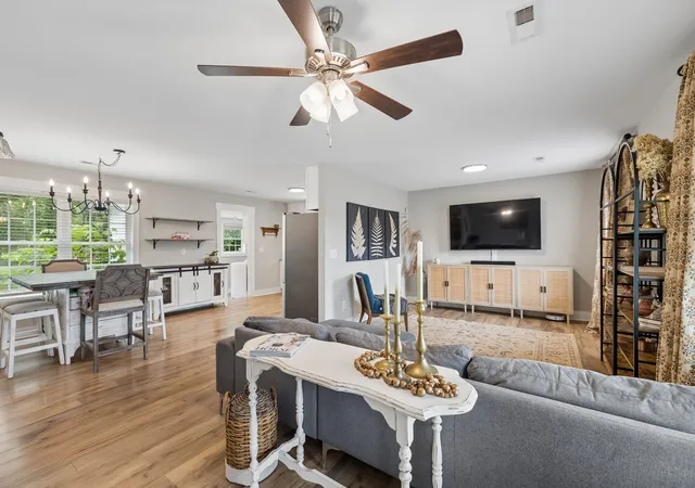 Photo 1 of Single family home for sale at 6782 Woodbury Pike, Murfreesboro, TN 37127 | MLS# 3593569 | Listing updated on 2026-09-21