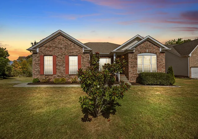 Photo 2 of Single family home for sale at 1012 Solomon Ln, Spring Hill, TN 37174 | MLS# 3593186 | Listing updated on 2026-10-04