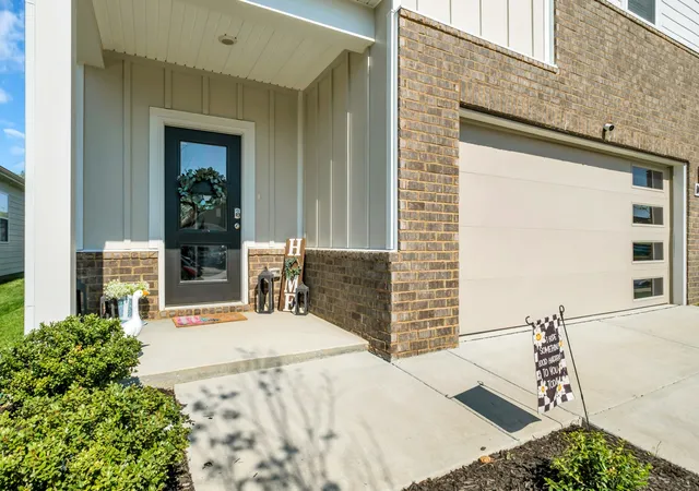 Photo 2 of Single family home for sale at 1064 Linn Cvs Ct, Gallatin, TN 37066 | MLS# 3593691 | Listing updated on 2026-10-16