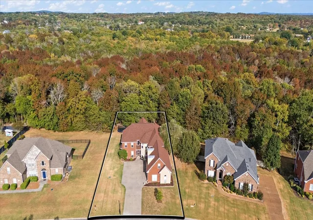 Photo 1 of Single family home for sale at 136 Seven Springs Dr, Mount Juliet, TN 37122 | MLS# 3602911 | Listing updated on 2026-10-29