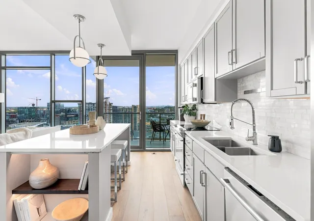 Photo 3 of Condo for sale at 1212 Laurel St #1807, Nashville, TN 37203 | MLS# 3601612 | Listing updated on 2026-10-02
