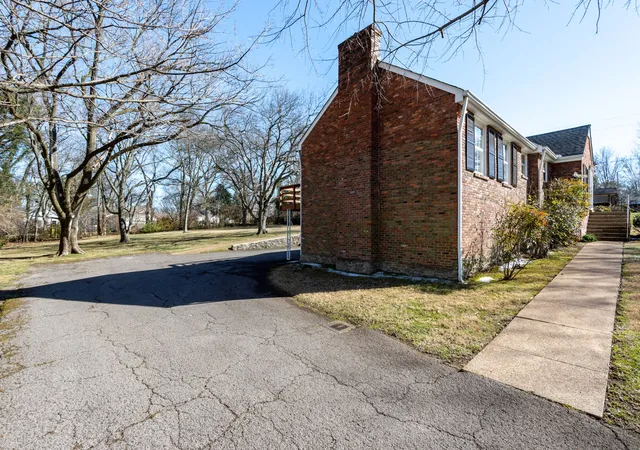 Photo 2 of Land for sale at 4018 Estes Rd, Nashville, TN 37215 | MLS# 3597357 | Listing updated on 2026-09-27