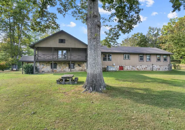 Photo 4 of Single family home for sale at 172 Littell Cir W, Tracy City, TN 37387 | MLS# 3597584 | Listing updated on 2026-09-25