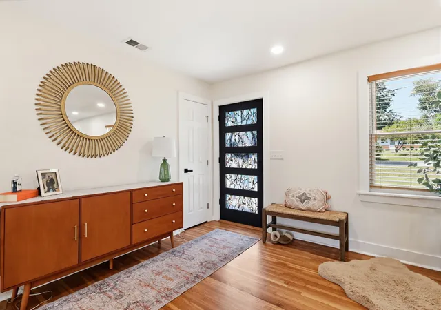 Photo 4 of Single family home for sale at 2543 Woodberry Dr, Nashville, TN 37214 | MLS# 3593746 | Listing updated on 2026-09-18