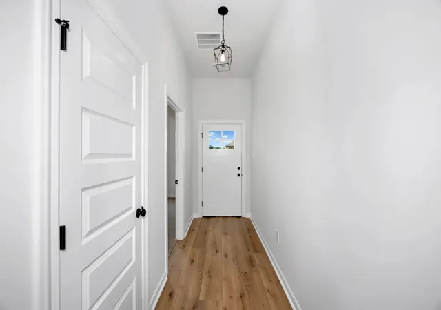 Photo 2 of Single family home for sale at 929 Twin Lakes Rd, Portland, TN 37148 | MLS# 3599420 | Listing updated on 2026-09-30