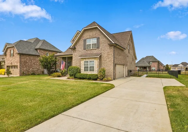 Photo 3 of Single family home for sale at 4025 Merryman Ln, Murfreesboro, TN 37127 | MLS# 3594389 | Listing updated on 2026-09-23