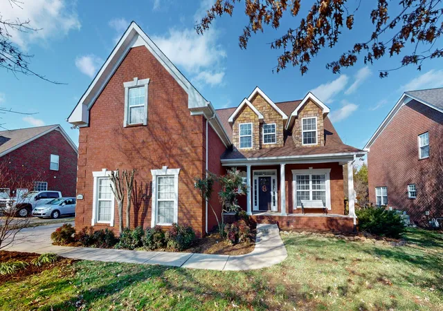 Photo 1 of Single family home for sale at 5344 Saint Ives Dr, Murfreesboro, TN 37128 | MLS# 3593263 | Listing updated on 2026-09-23