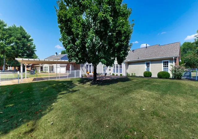 Photo 4 of Single family home for sale at 1305 Kinnard Dr, Franklin, TN 37064 | MLS# 3594475 | Listing updated on 2026-10-09