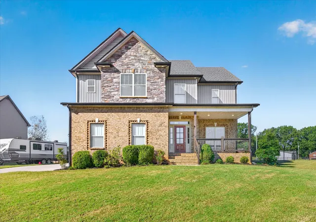Photo 1 of Single family home for sale at 1000 Promenade Dr, Adams, TN 37010 | MLS# 3612600 | Listing updated on 2026-10-09