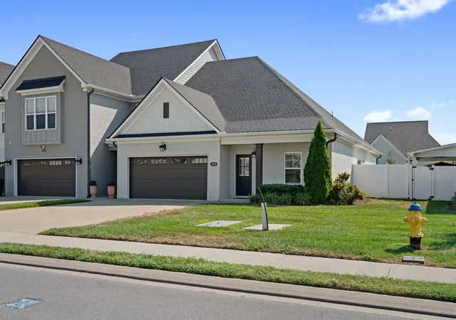 Photo 2 of Single family home for sale at 3500 Magruder Dr, Murfreesboro, TN 37129 | MLS# 3596970 | Listing updated on 2026-09-24