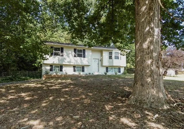 Photo 2 of Single family home for sale at 200 Starlet Cir Ne, Cleveland, TN 37323 | MLS# 3594533 | Listing updated on 2026-09-21