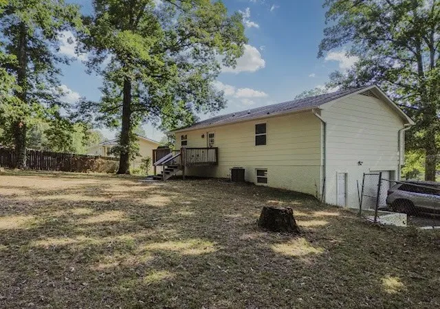 Photo 4 of Single family home for sale at 200 Starlet Cir NE, Cleveland, TN 37323 | MLS# 3594533 | Listing updated on 2026-09-21