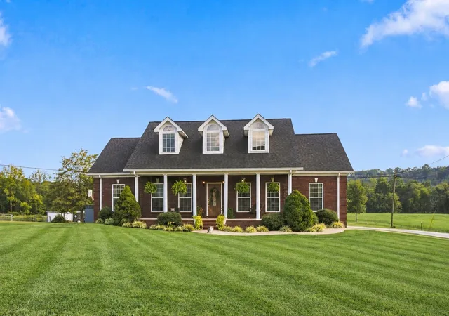 Photo 2 of Single family home for sale at 4692 Cornersville Rd, Lynnville, TN 38472 | MLS# 3594068 | Listing updated on 2026-09-29