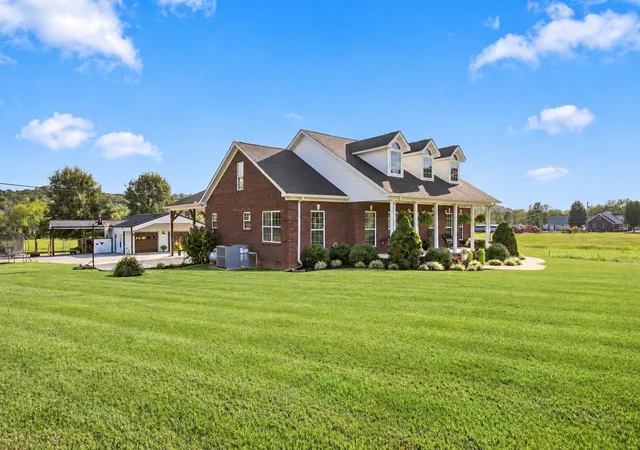 Photo 1 of Single family home for sale at 4692 Cornersville Rd, Lynnville, TN 38472 | MLS# 3594068 | Listing updated on 2026-09-29