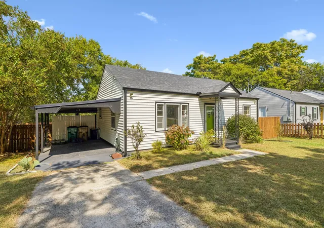 Photo 3 of Single family home for sale at 637 Carmel Ave, Madison, TN 37115 | MLS# 3593764 | Listing updated on 2026-09-18
