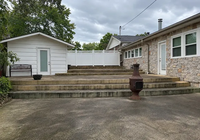 Photo 4 of Single family home for sale at 138 Lexington Dr, Clarksville, TN 37042 | MLS# 3601528 | Listing updated on 2026-10-14