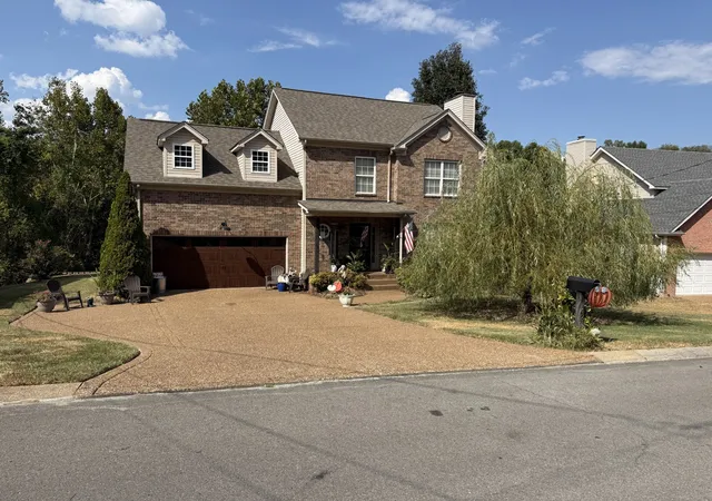 Photo 1 of Single family home for sale at 422 Brownstone St, Old Hickory, TN 37138 | MLS# 3596147 | Listing updated on 2026-09-23