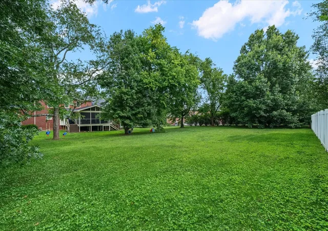 Photo 3 of Single family home for sale at 1510 Knox Valley Dr, Brentwood, TN 37027 | MLS# 3597103 | Listing updated on 2026-10-05